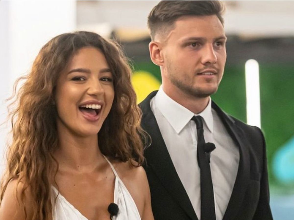 Love Island 8 Laura pokazała zdjęcie sprzed lat. Tak wyglądała bez powiększonych ust3