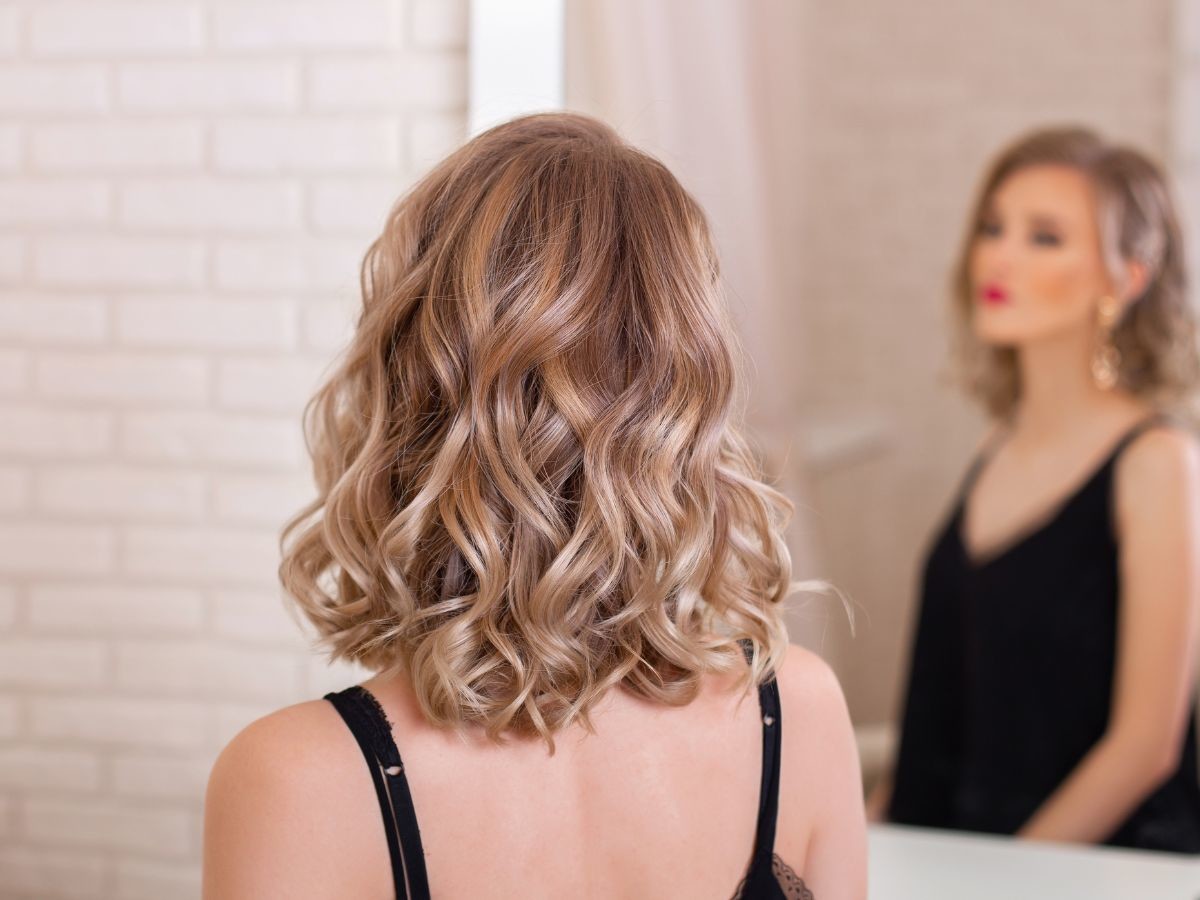 cynamonowy blond