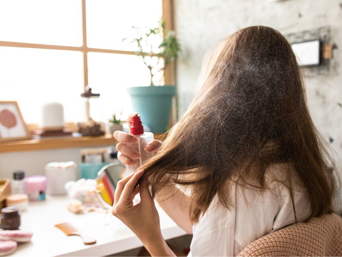 Puder w sprayu na objętość