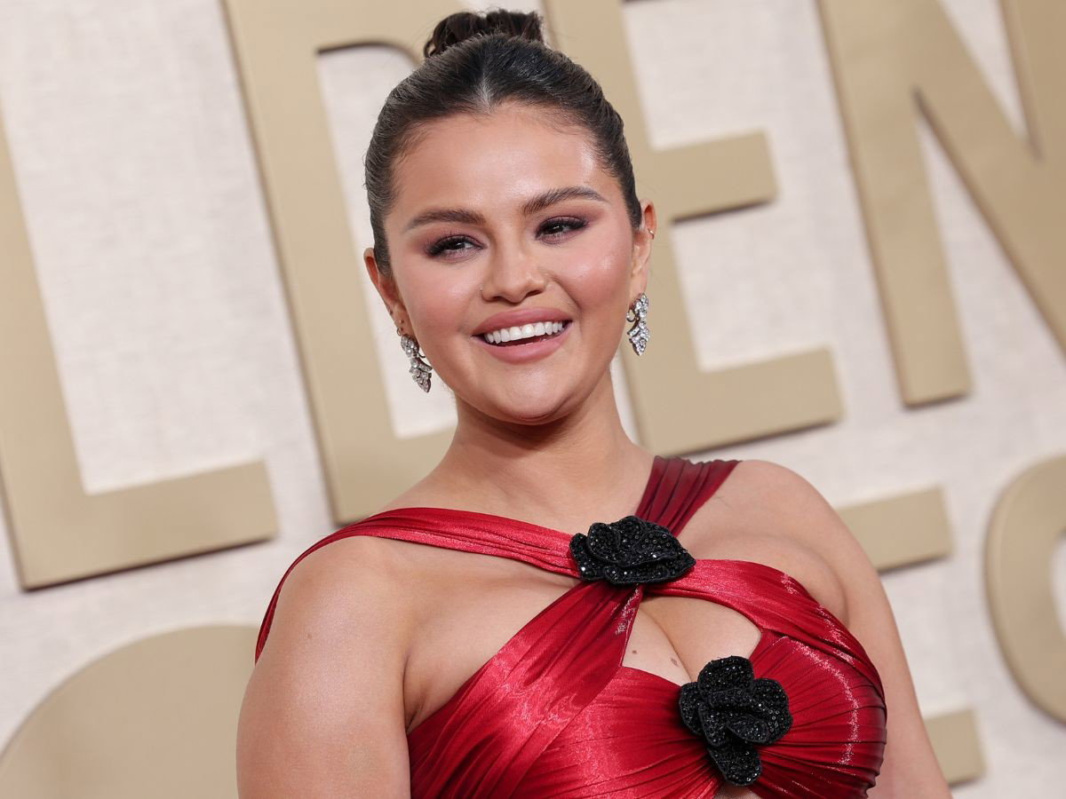 Patent Leather Nails w stylu Seleny Gomez