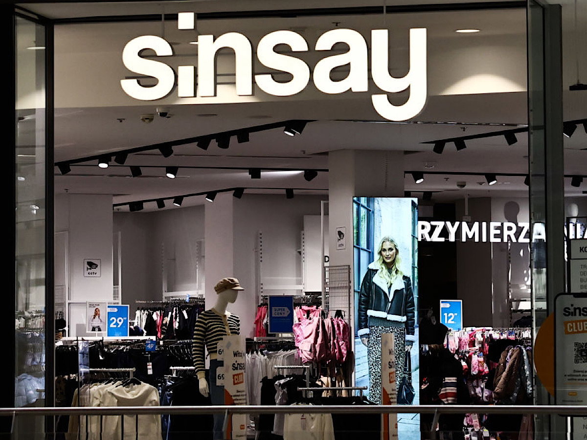 czekoladowe spodnie z Sinsay