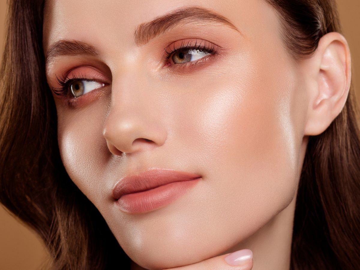 PLATINIUM & COLLAGEN Aktywne serum lifting wolumetryczny Eveline Cosmetics