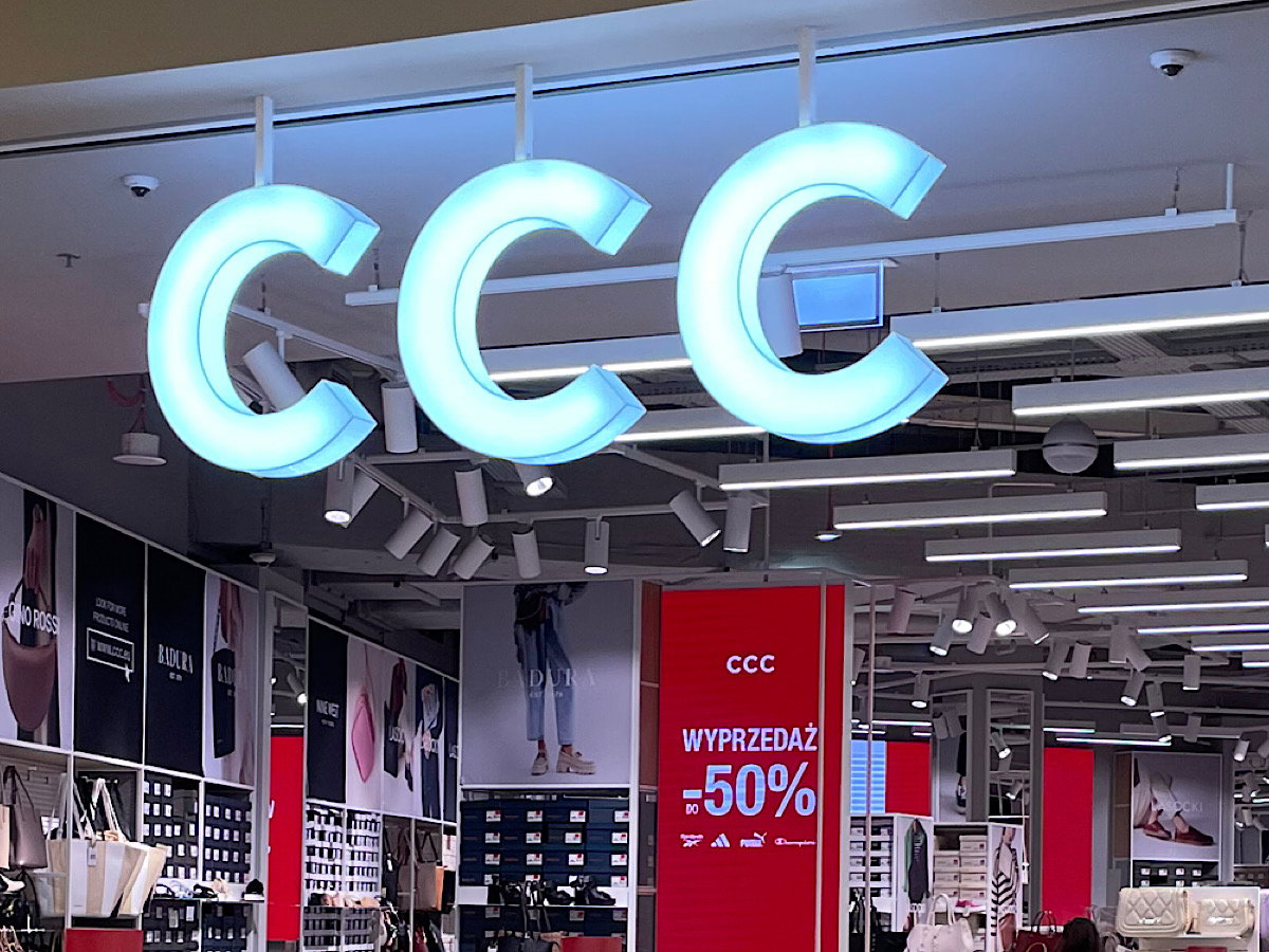 sneakersy z CCC