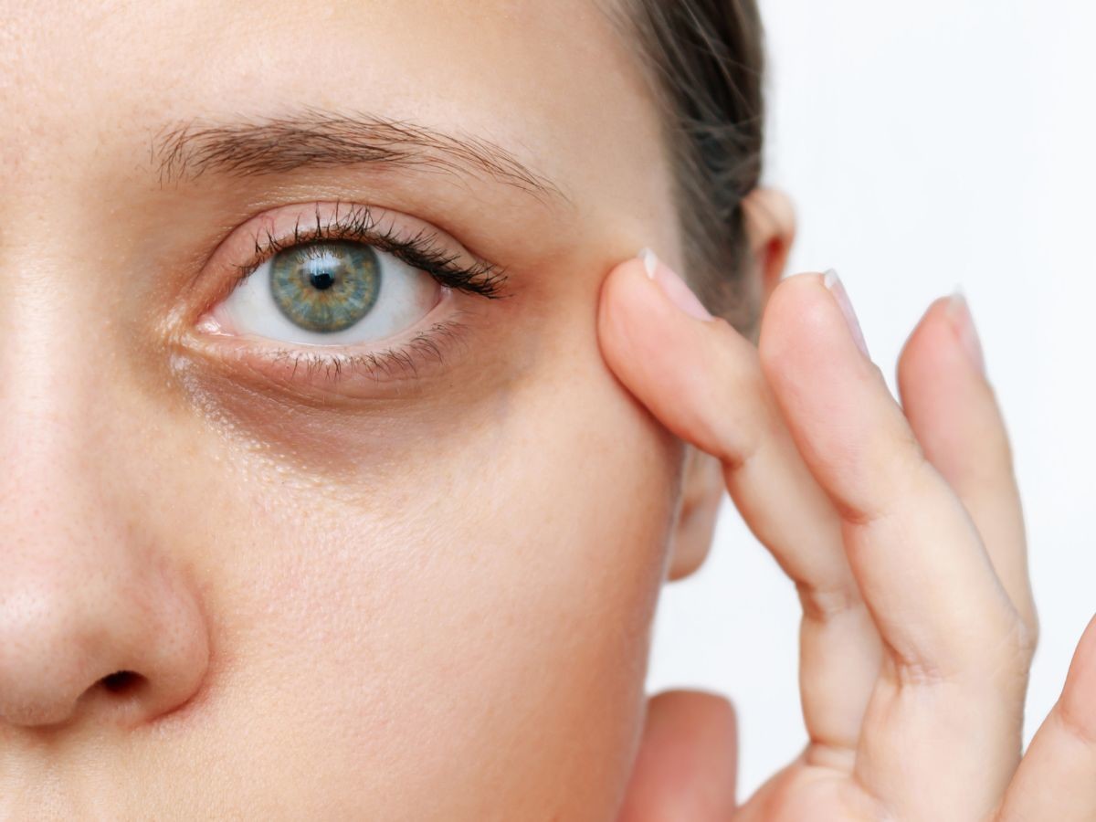 Mało znane serum pod oczy z kompleksem Haloxyl™