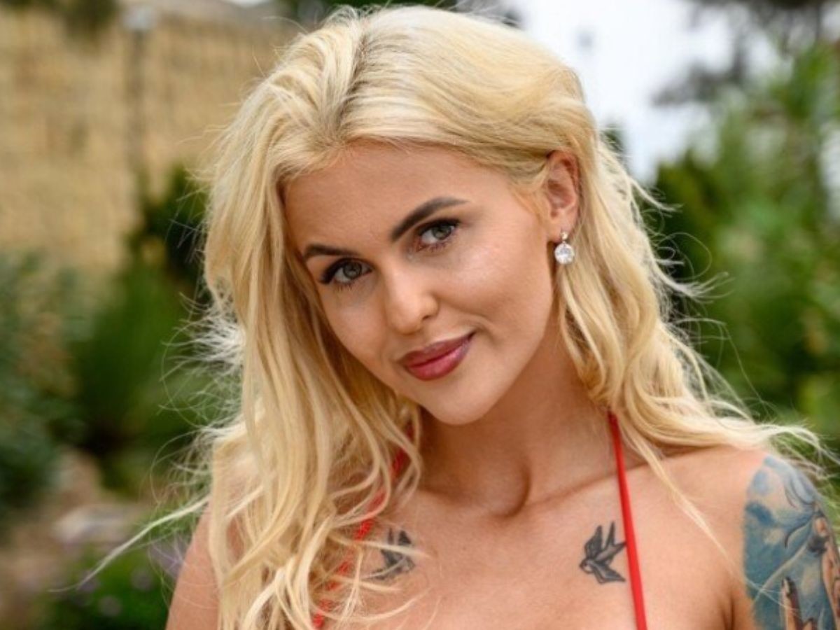 Jagoda z Love Island"już nie przypomina dziewczyny z programu. Jest nie do poznania. Nowy nos to dopiero początek2