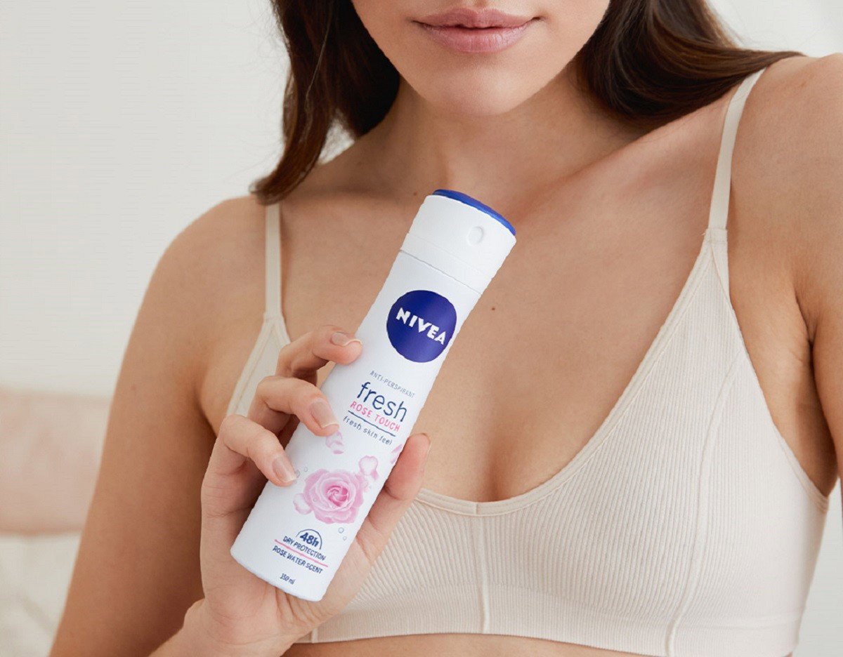 Nivea Rose Touch