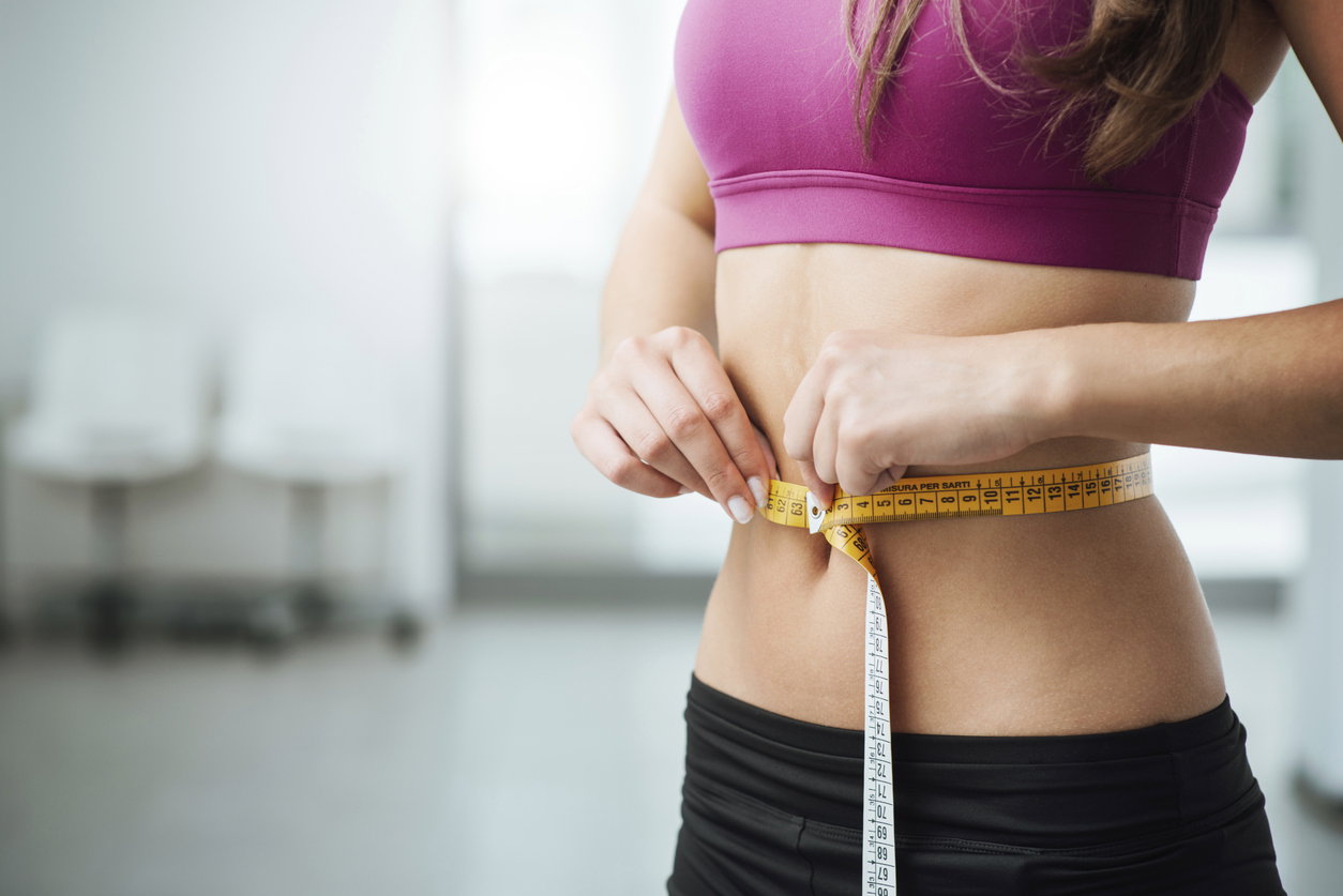 Szczupła talia dzięki detoksowi/fot. iStock