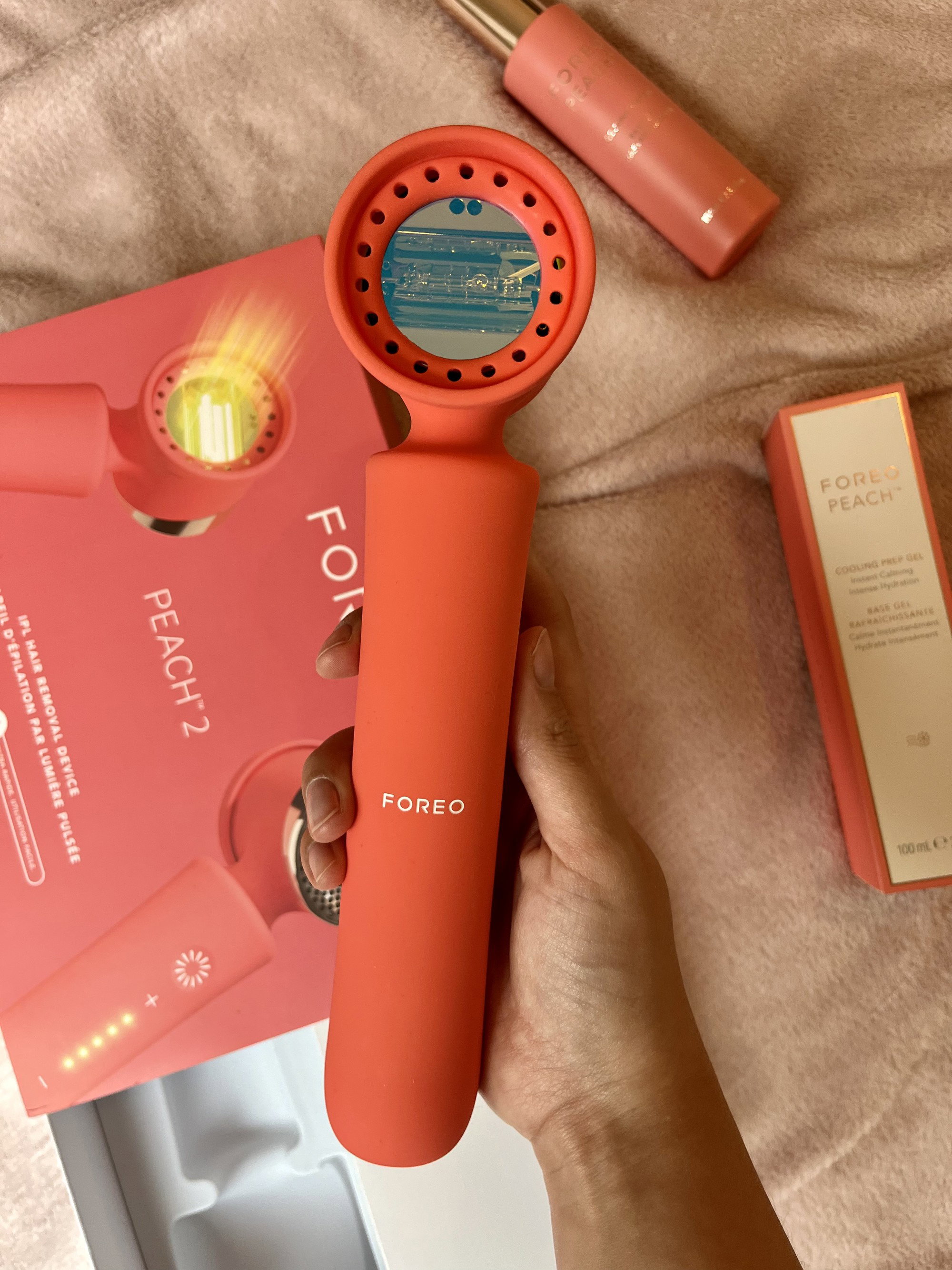 depilator Peach 2 od Foreo