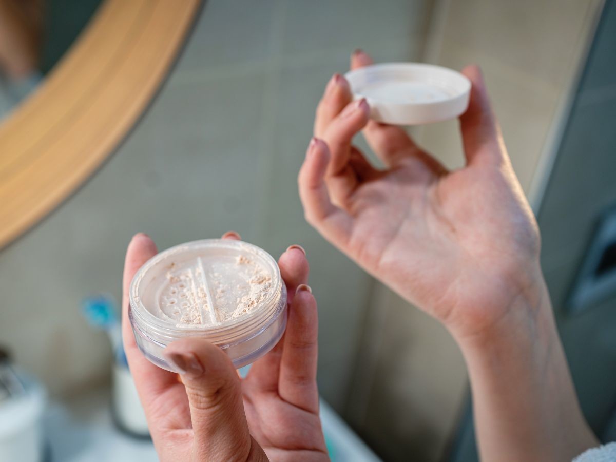 eveline nowy puder pod oczy