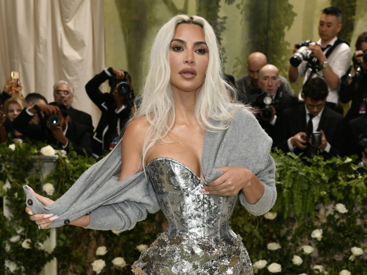 Kim Kardashian wpadka na Met Gala 2024
