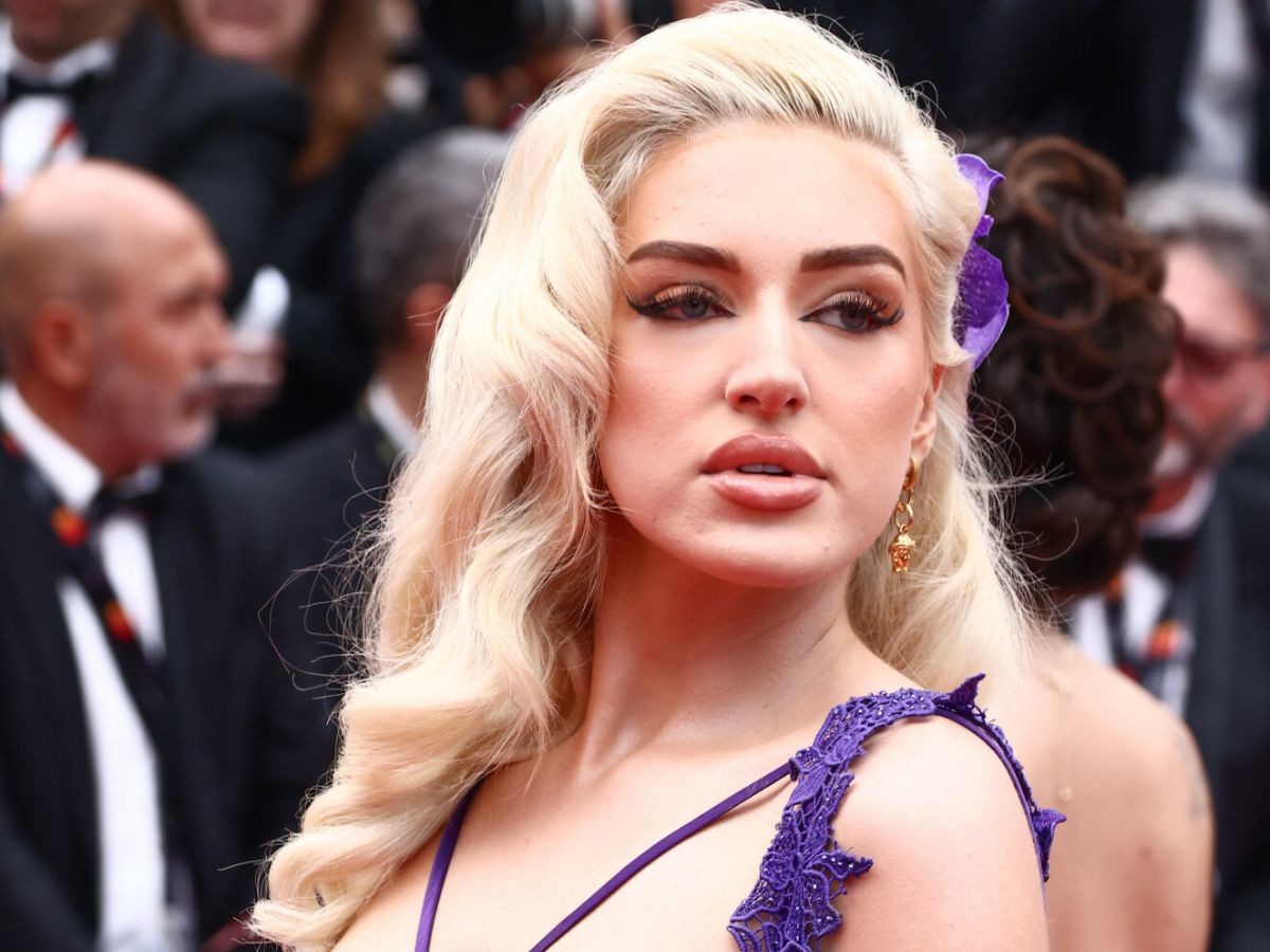 Caroline Derpienski w Cannes