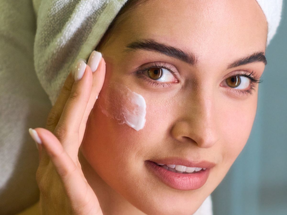 SKONCENTROWANA FORMUŁA Bogaty krem nawilżający z SPF50 Eveline