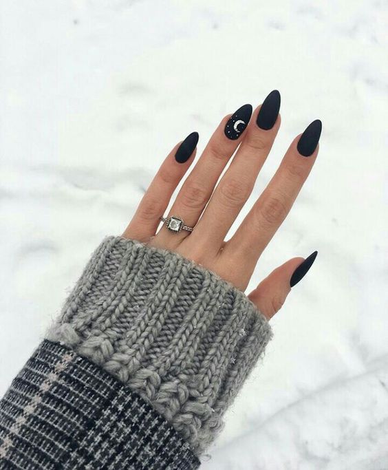 Paznokcie Astology Nails