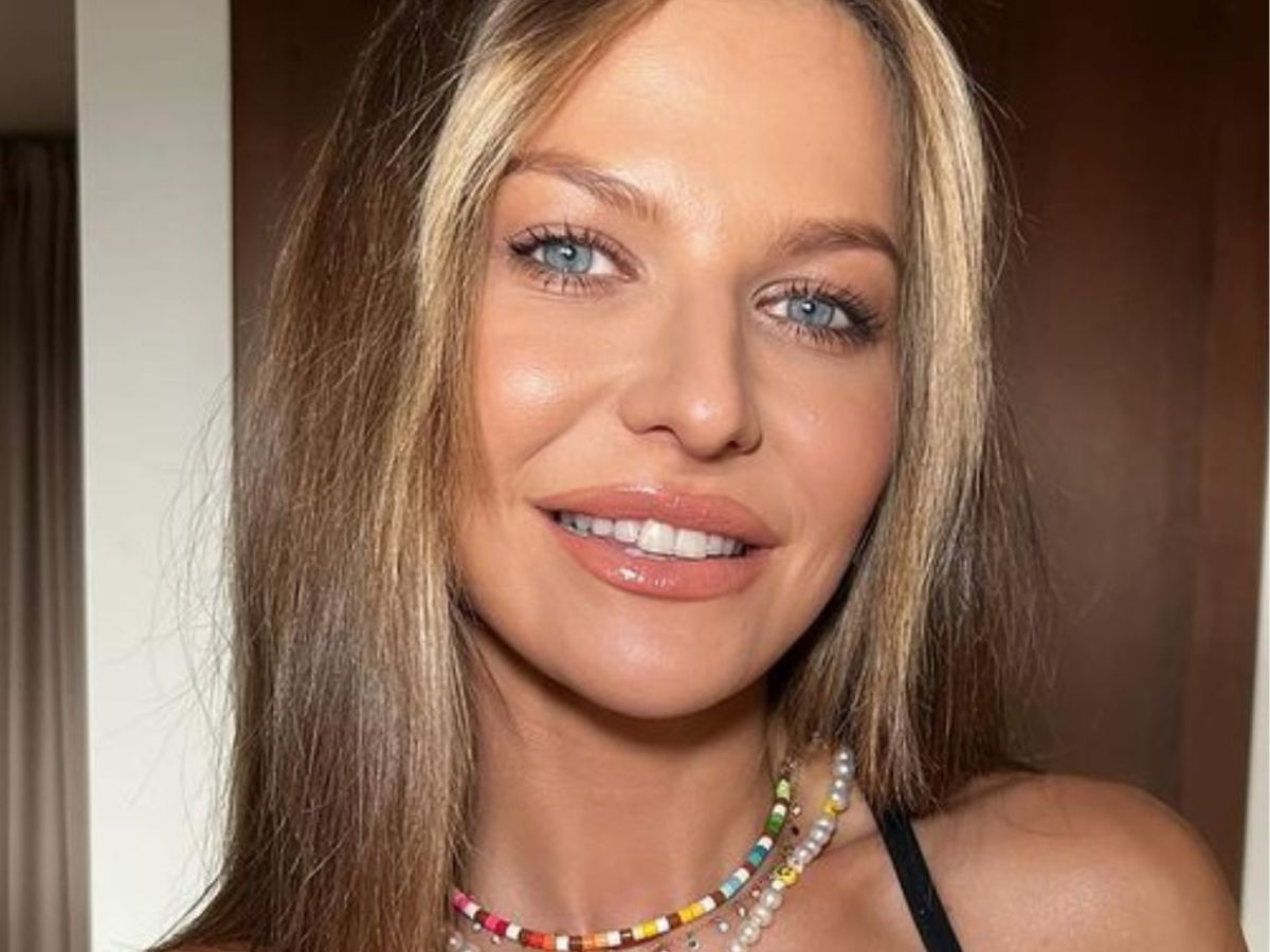 Zaraz zniknie z półek! Jeansowa torebka to must-have na lato 2024. Lewandowska ma model z Jacquemus, ale podobne znalazłam za grosze na wyprzedażach