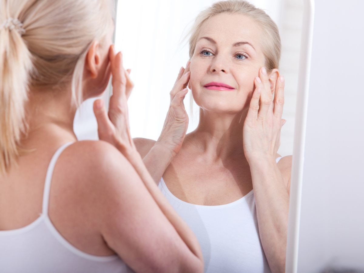 Menopauzalny krem ujędrniający
