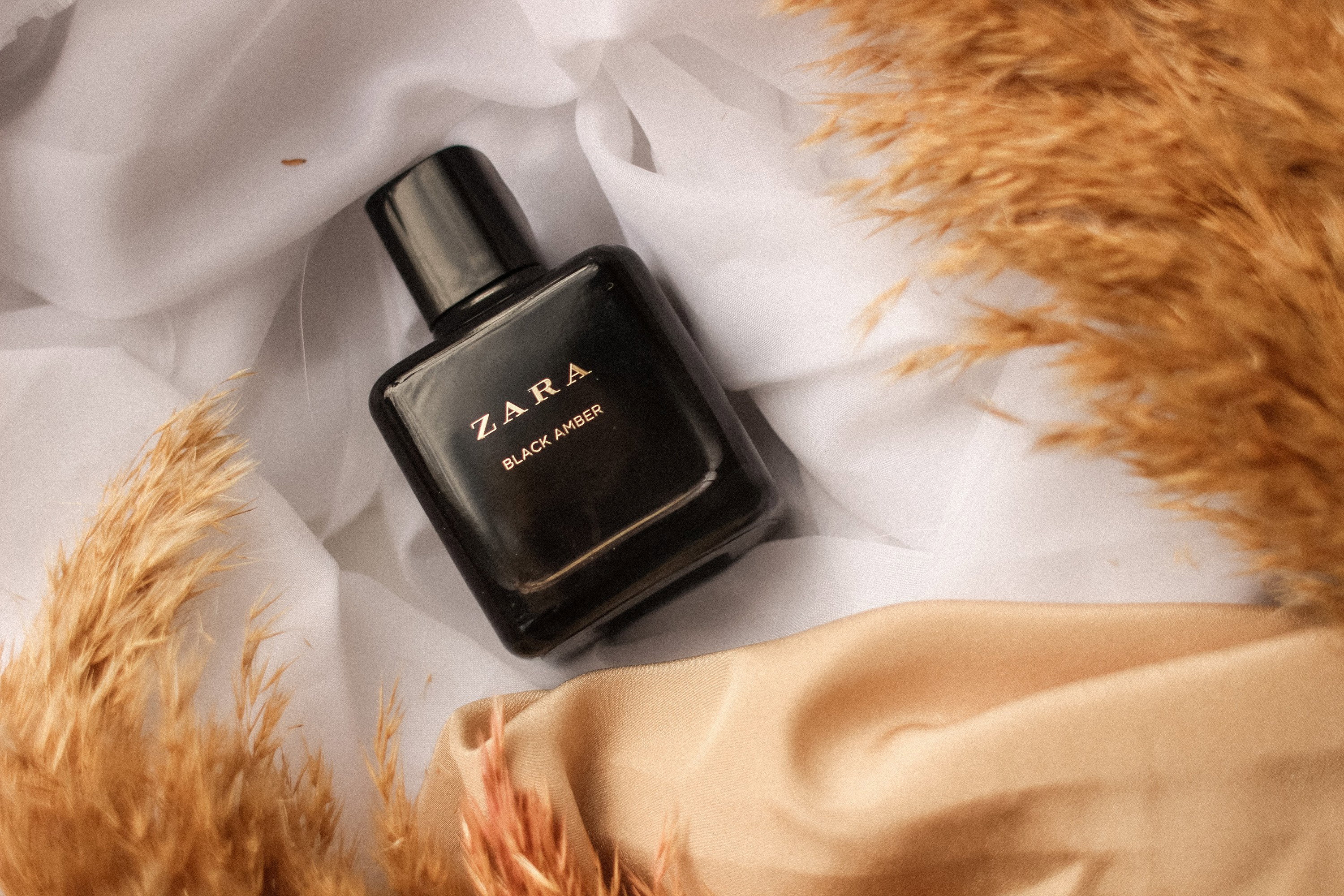 perfumy z Zary pachną jak drogie perfumy