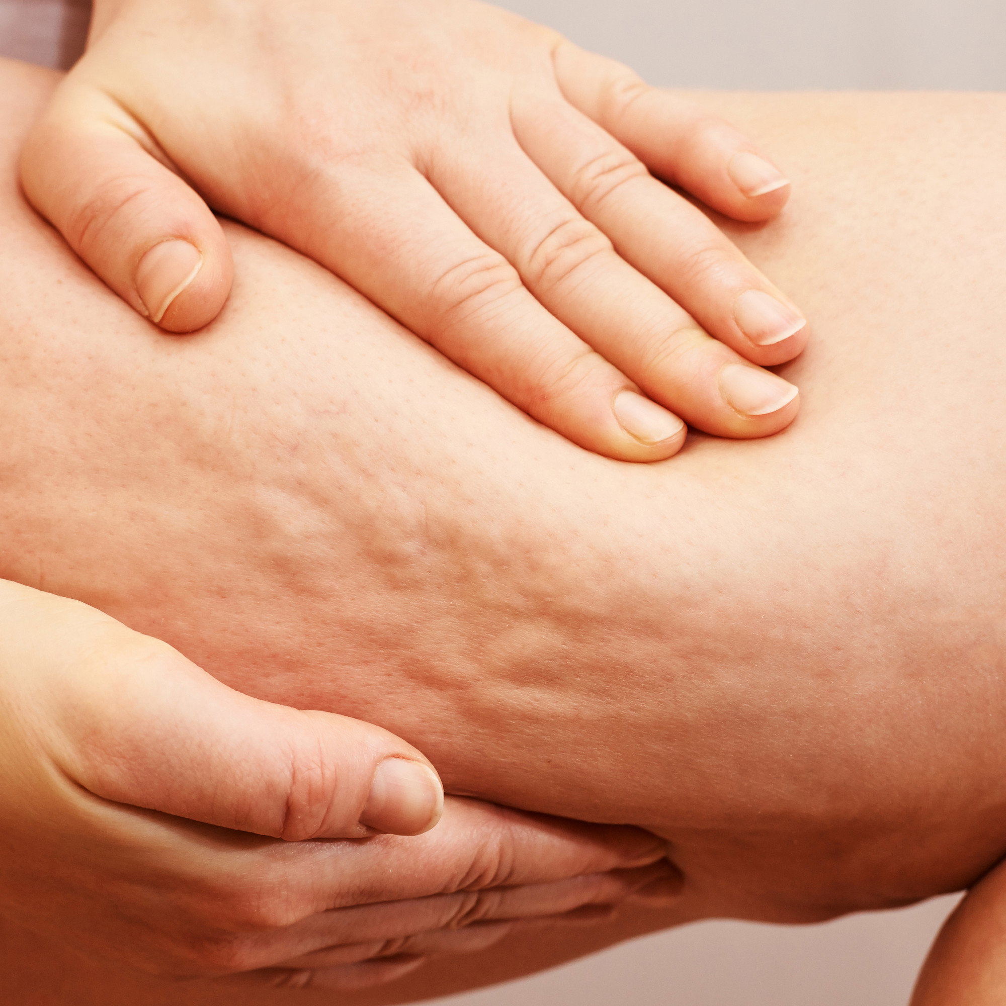 Antycellulitowa endermologia w olejku do ciała