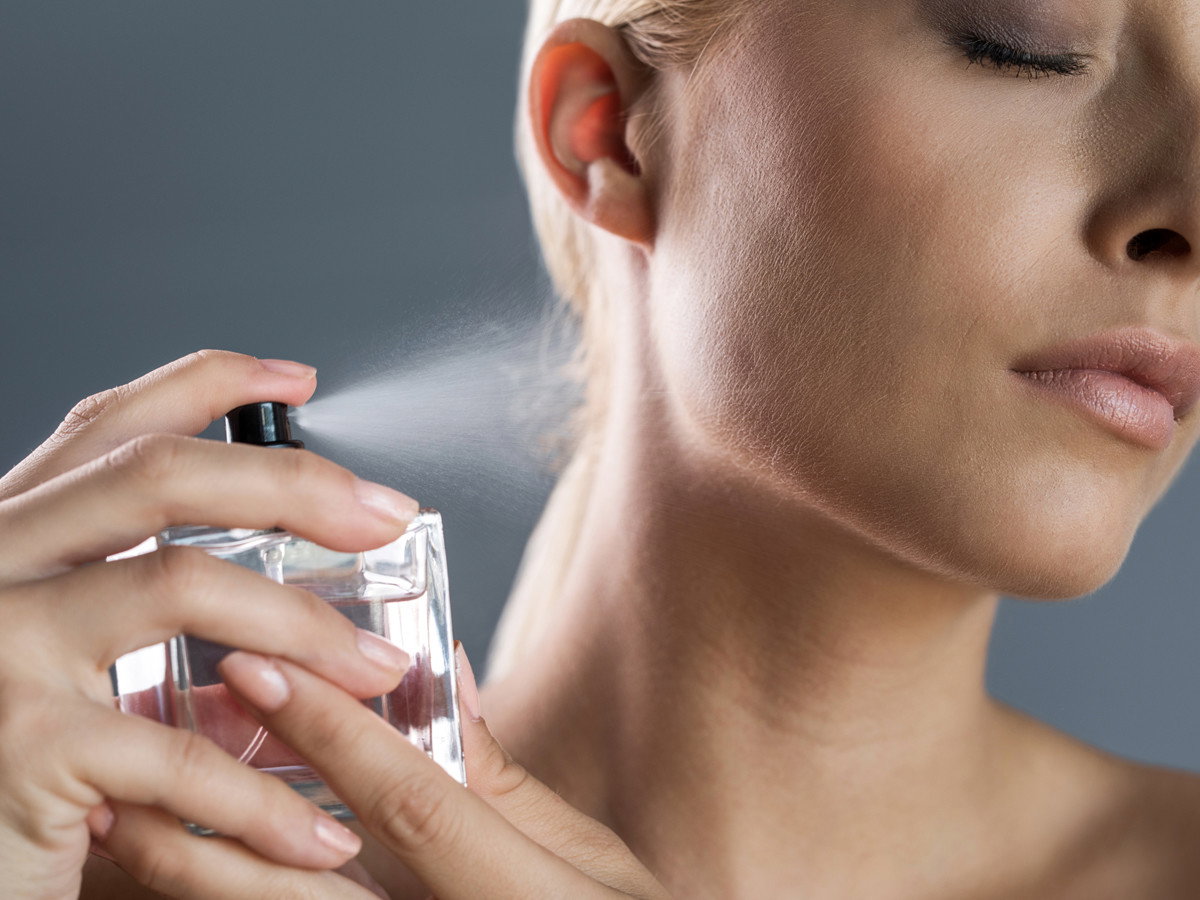 Top 5 markowych perfum na Święta! Calvin Klein, Armani, Versace nawet 50% taniej