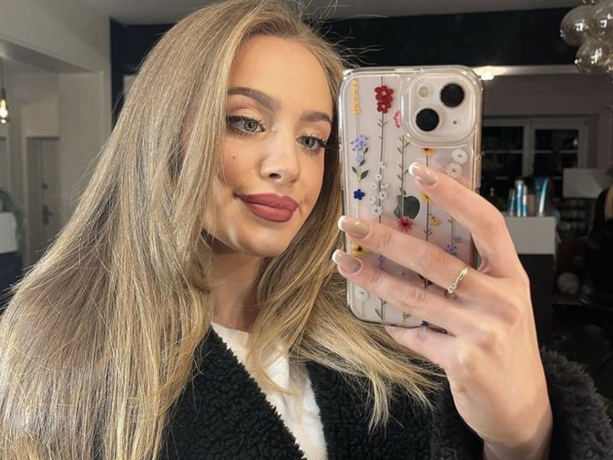 Wiktoria Gąsiewska używa tuszu do rzęs Pump Up od Lovely