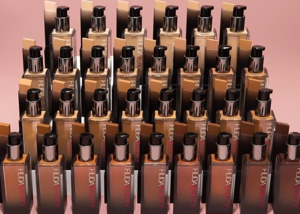 Podkład Huda Beauty