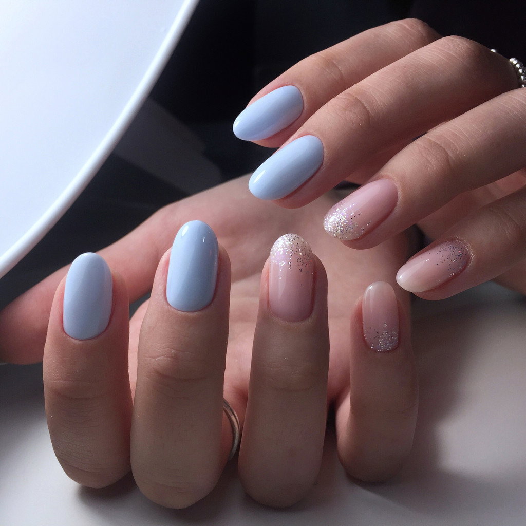 manicure hybrydowy lakierami Eveline