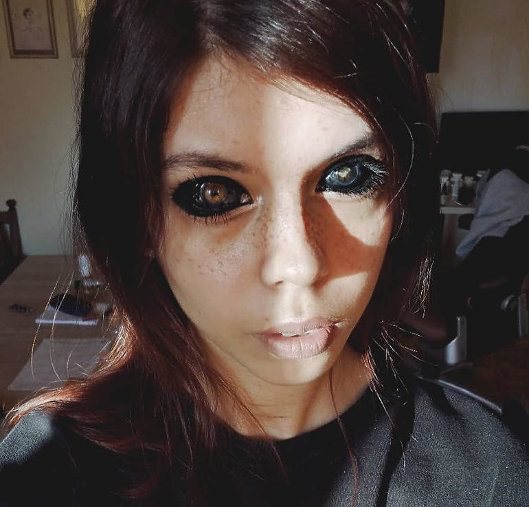 Aleksandra, fanka Popka, która wytatuowała sobie oczy