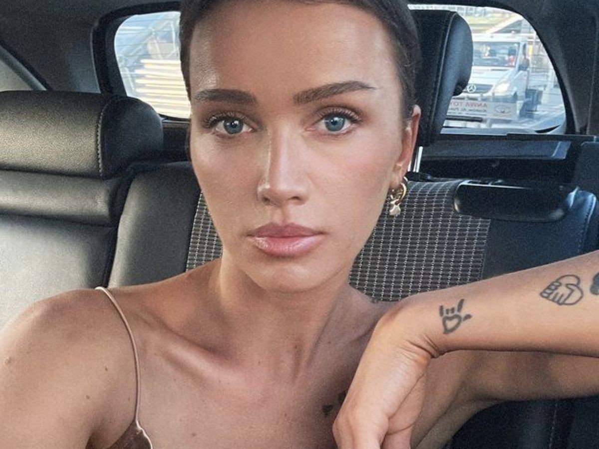 Maffashion używa pudru do twarzy z Biedronki