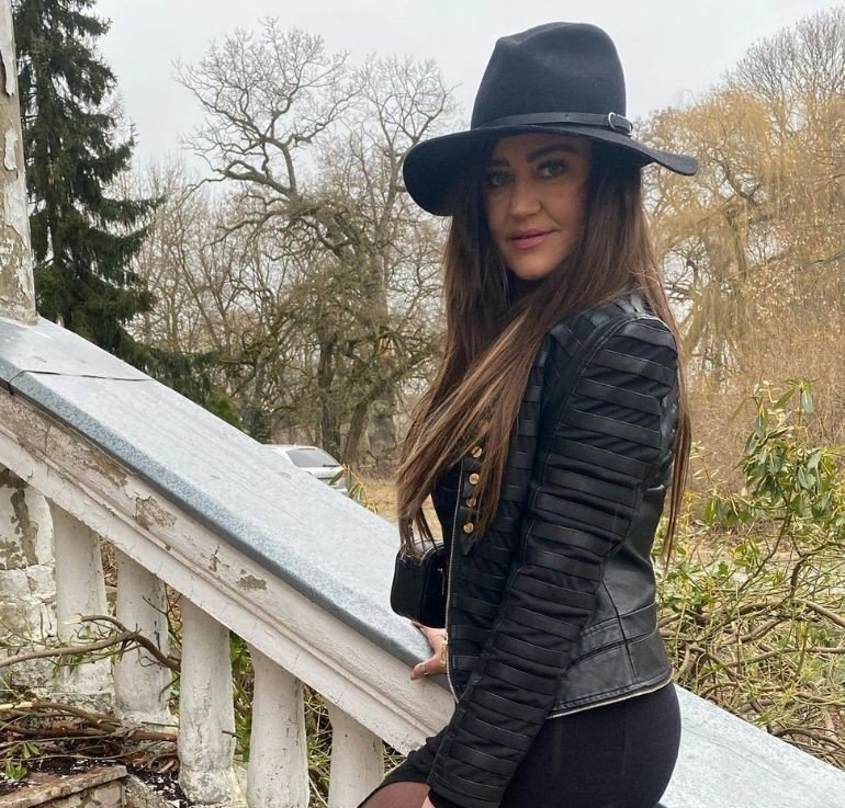 Agnieszka Kotońska z "Gogglebox" w czarnej stylizacji