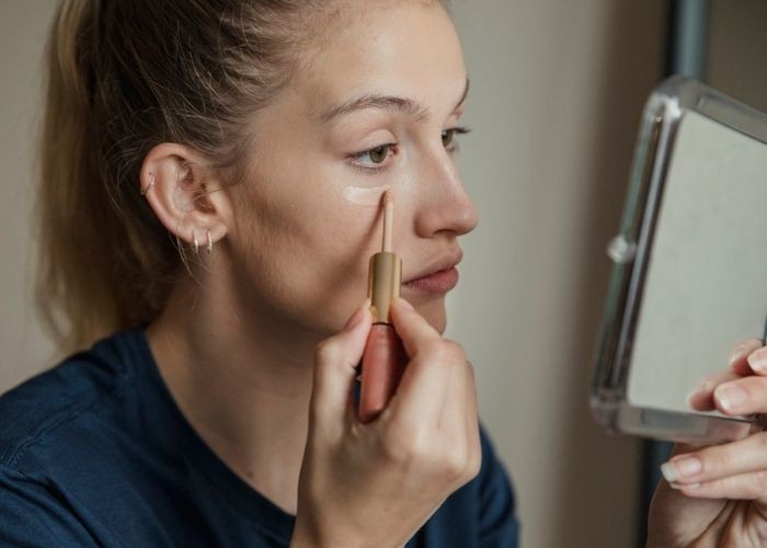 korektor rozświetlający Bourjois, Radiance Reveal