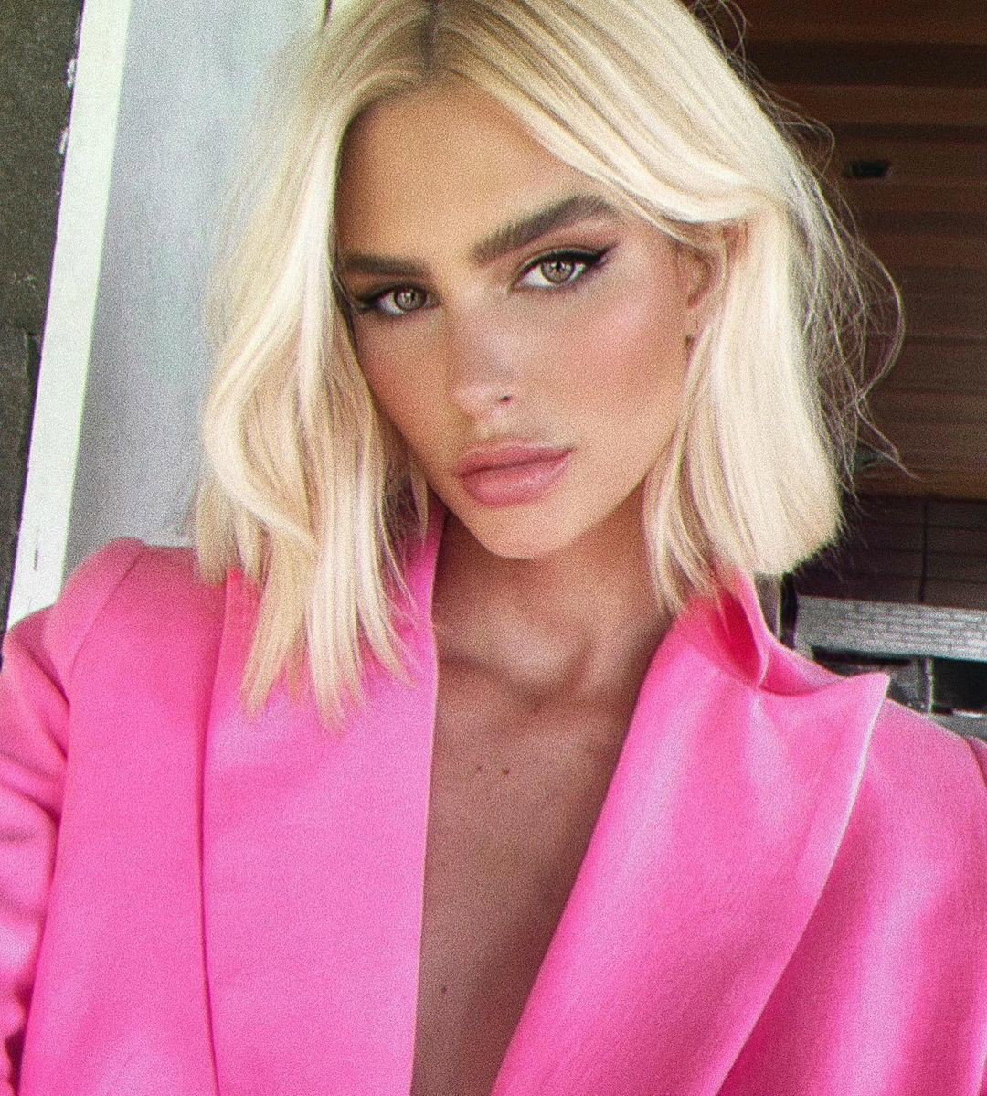 vanilla blonde