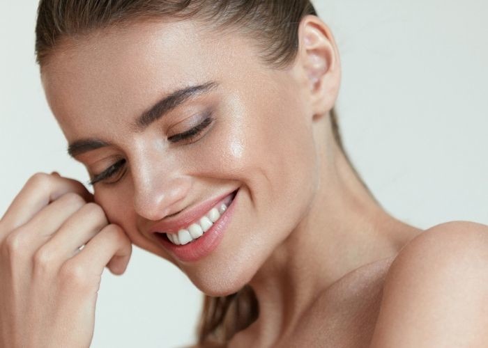 Nieskazitelna cera po podkładzie Bourjois 123 Perfect