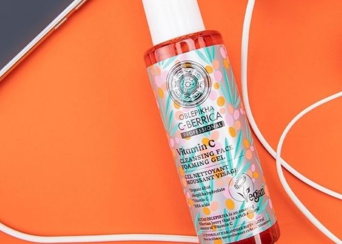 NATURA SIBERICA Oblepikha C-Berrica rewitalizujący peeling-maska do twarzy