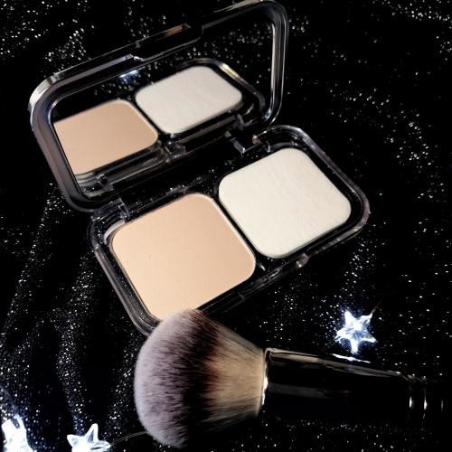 Puder L'Oreal True Match na promocji w Rossmannie