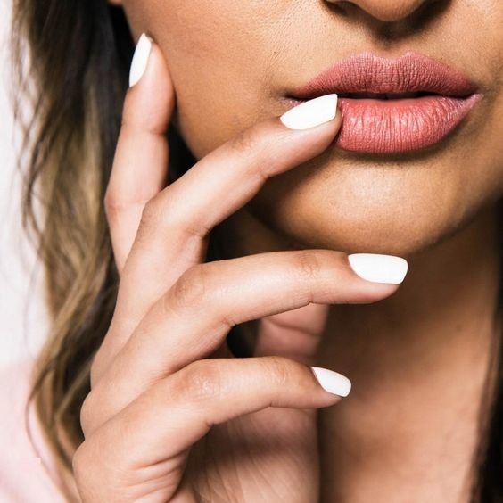 Manicure hybrydowy