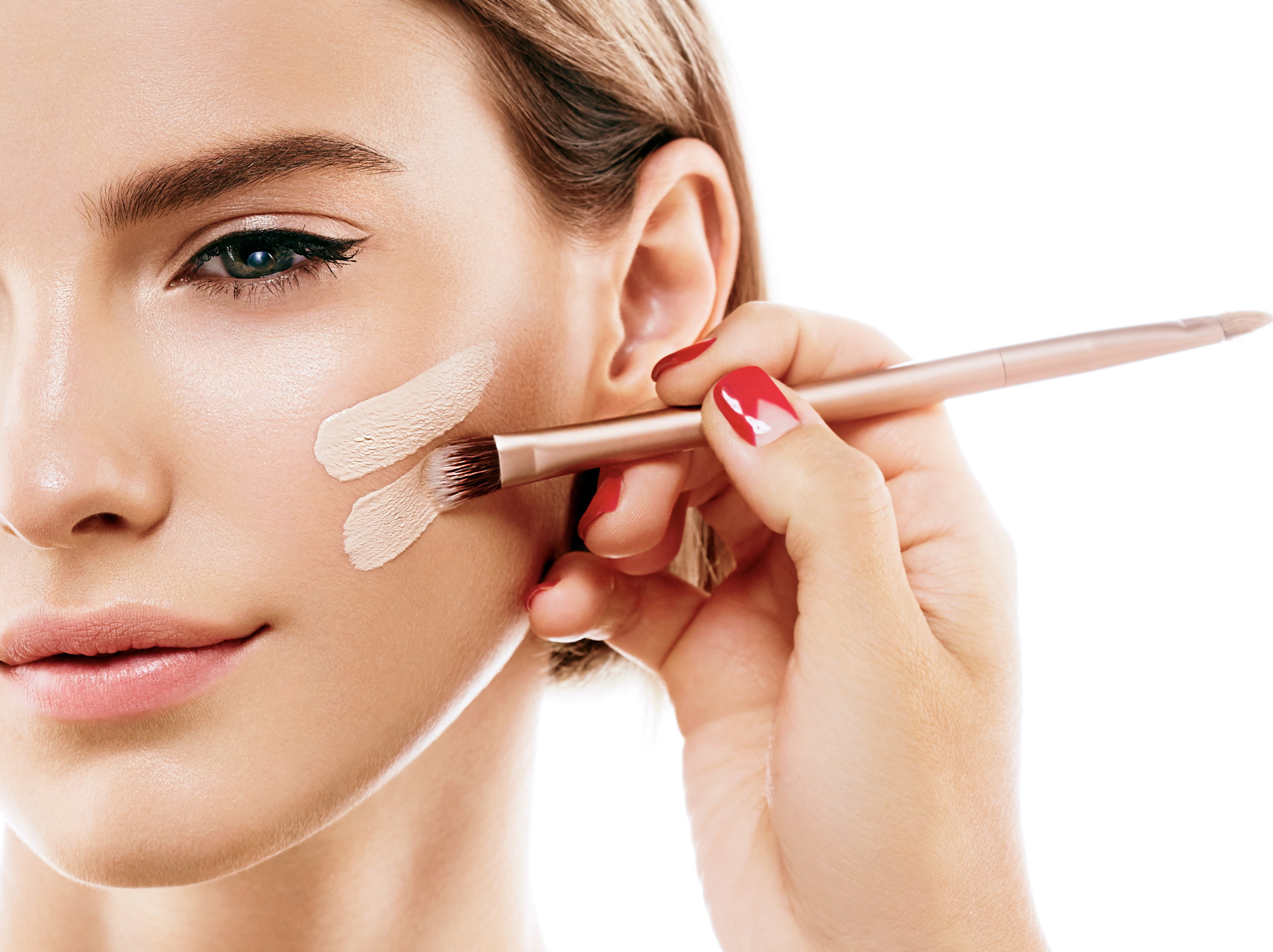 najlepszy podklad matujący AVON True Colour