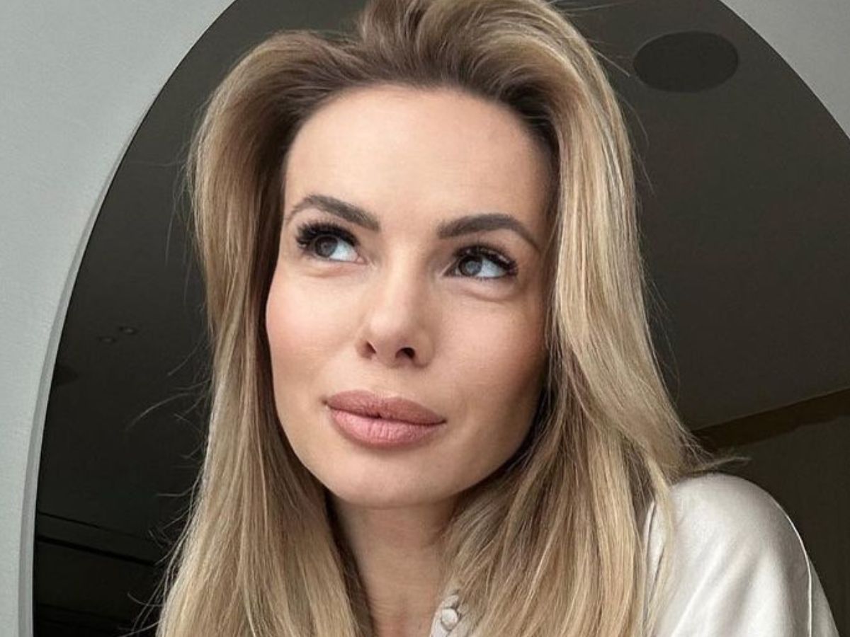 Sukienka midi na lato w stylu Izabeli Janachowskiej z Renee