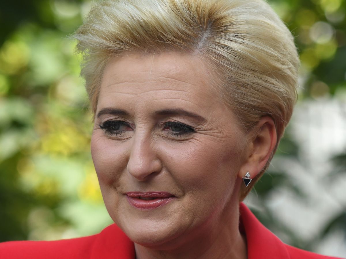Modna sukienka na lato Agaty Dudy