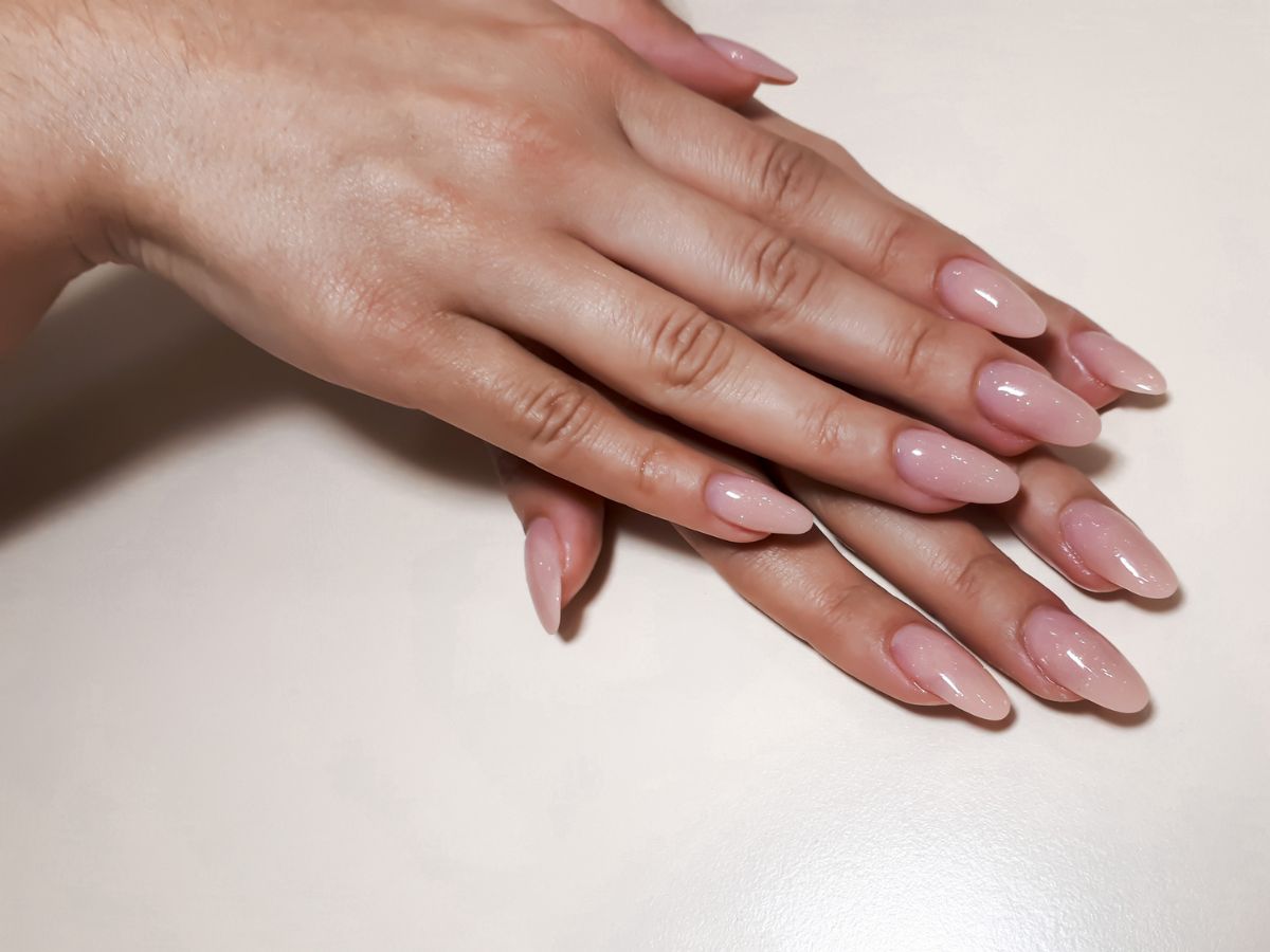 Szklany manicure