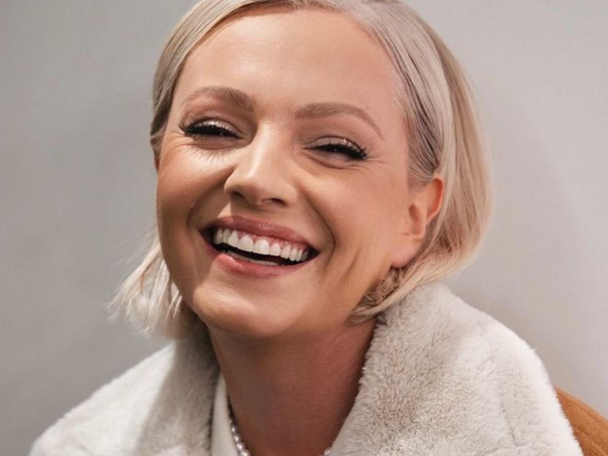 Jeansy na jesień dla 40+ w stylu Doroty Szelągowskiej