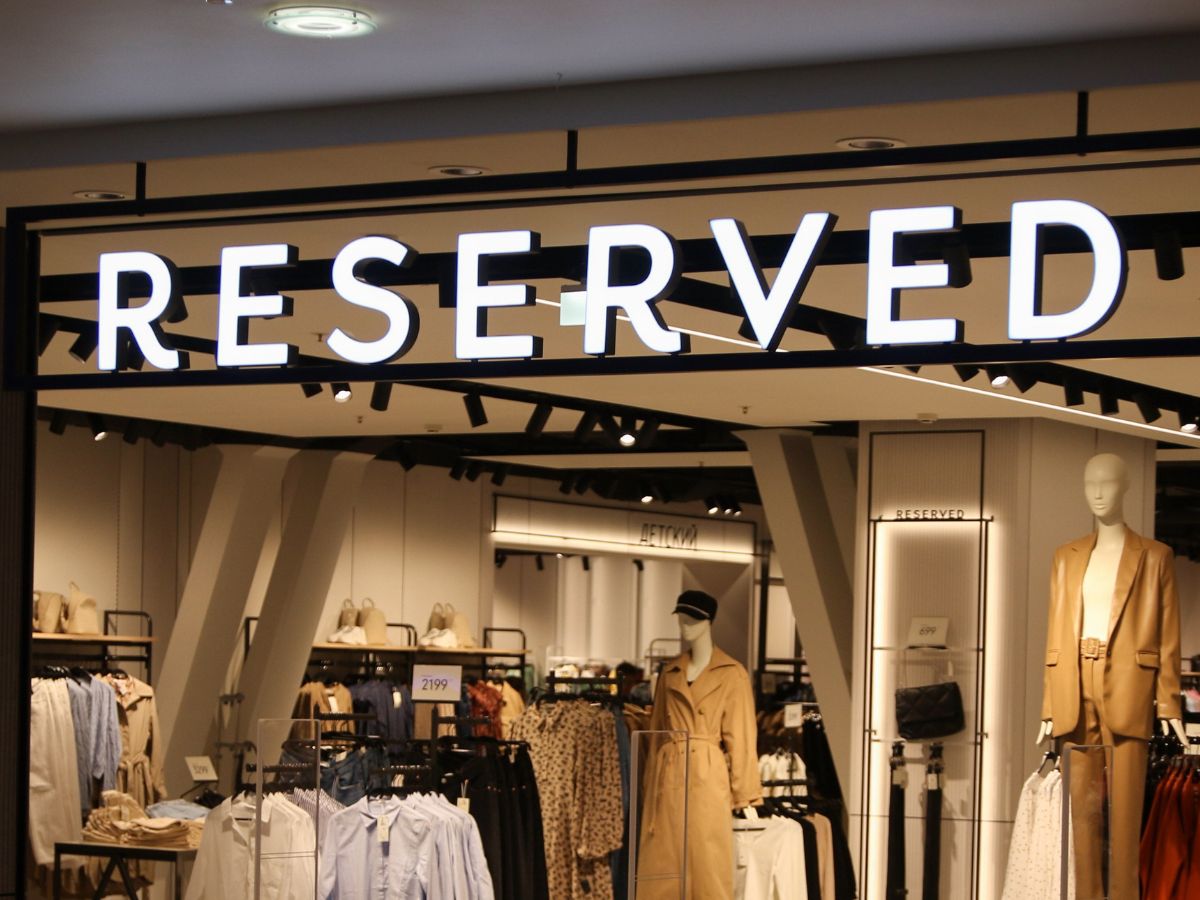 Jeansowa bomberka z Reserved
