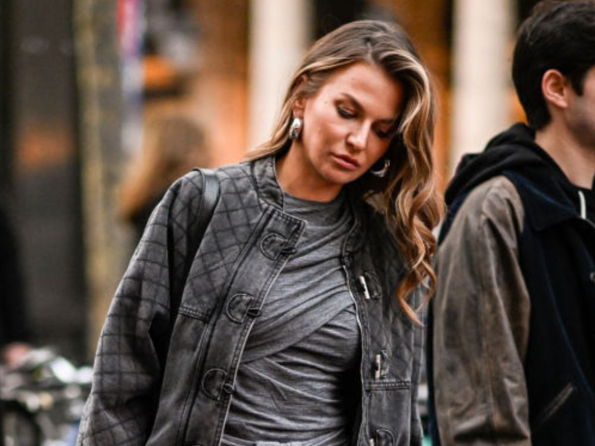 Anna Lewandowska w "grey total look"
