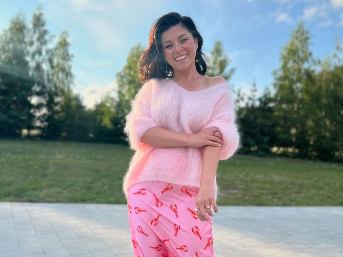 Żakiet w stylu old money Kasi Cichopek