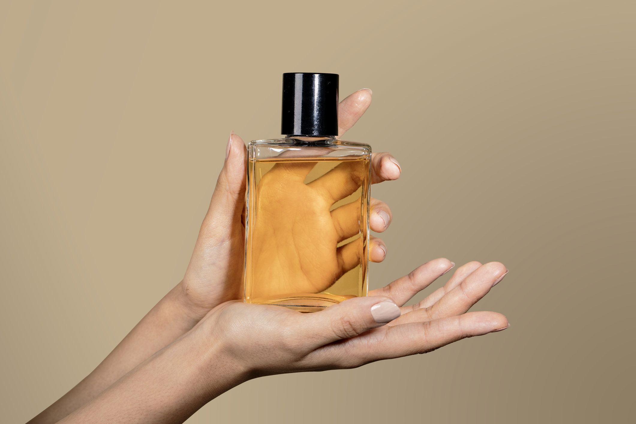 Trwałe perfumy pachnące "polskim ziemniakiem"