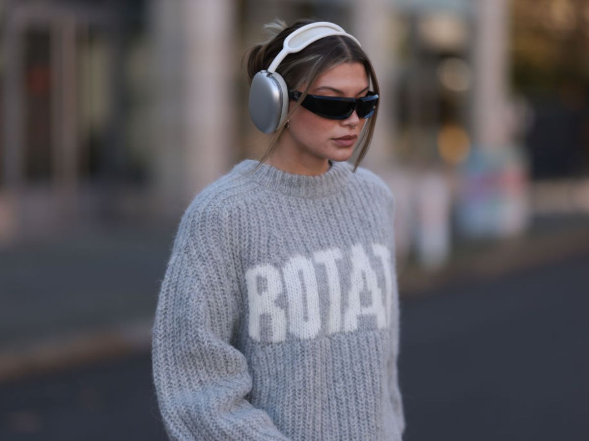 Sweter z angory w kolorze "gris argenté"