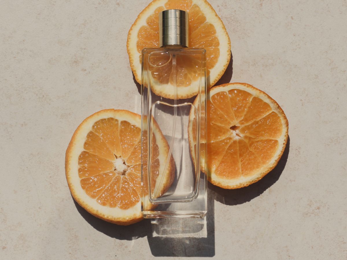 zmysłowe perfumy z Zary z nutą pomarańczy