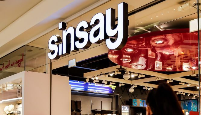 Ciepły sweter tied bow to hit Sinsay