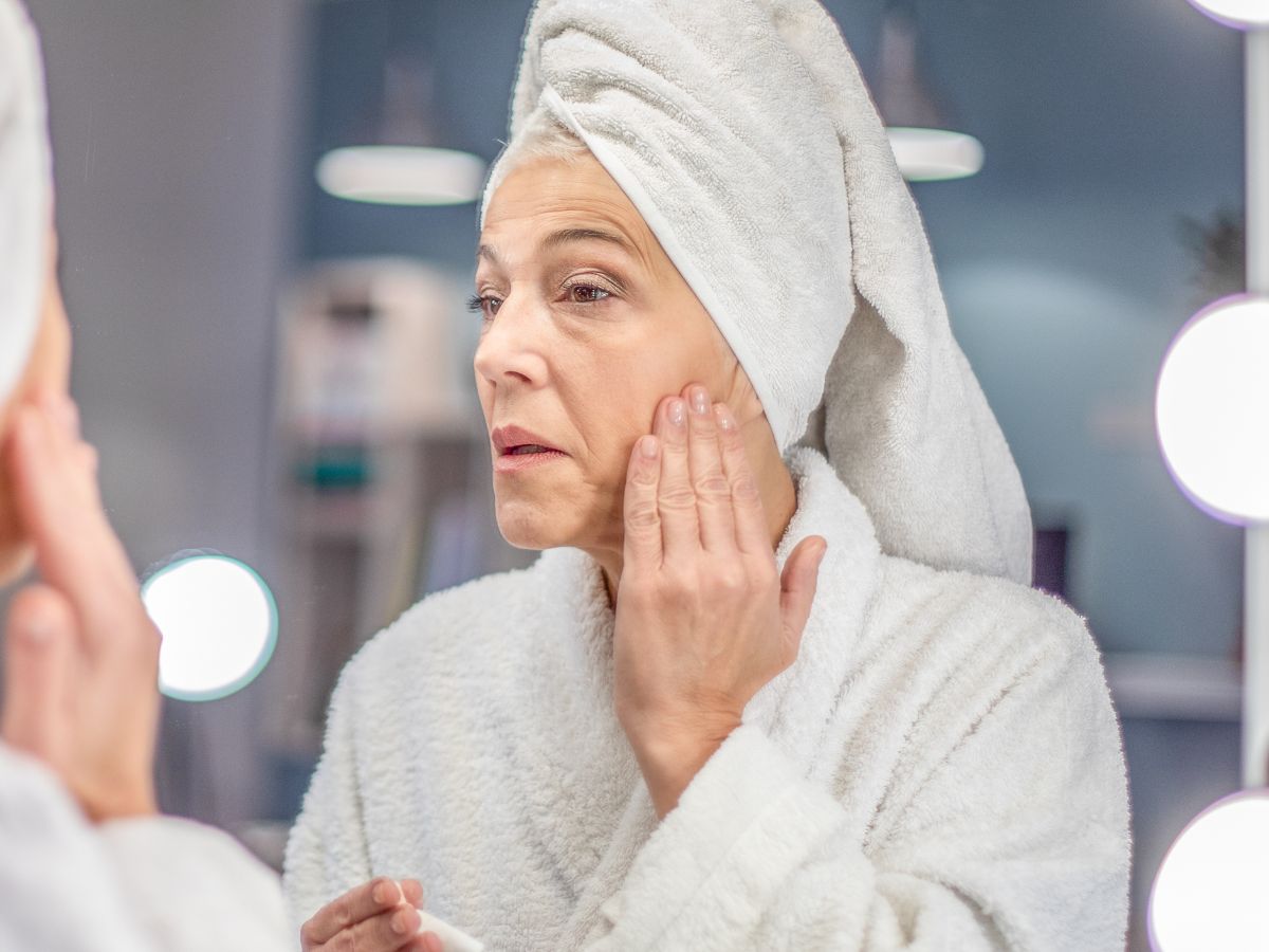 Nawilżająco-ochronny krem do twarzy SPF 50 Eveline Cosmetics - 2024-12-18T215312