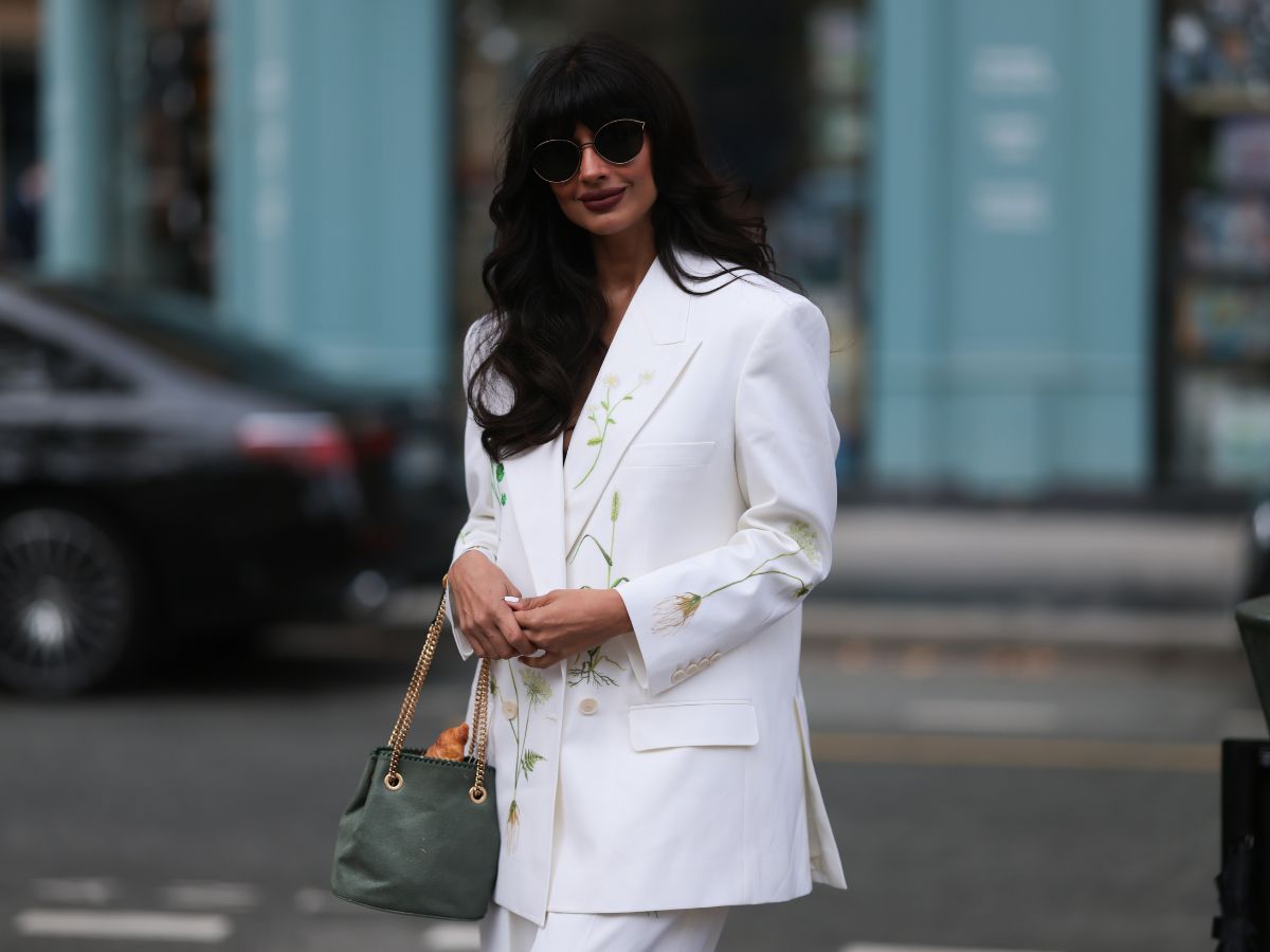 Garnitur w stylu power dressing na 2025 rok