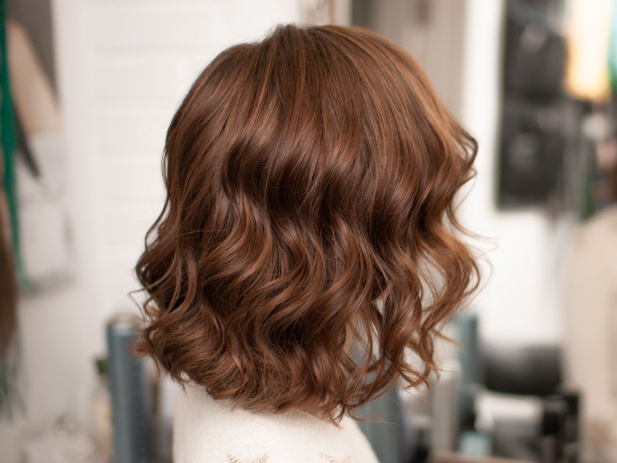 Curly bob to alternatywa dla klasycznego boba