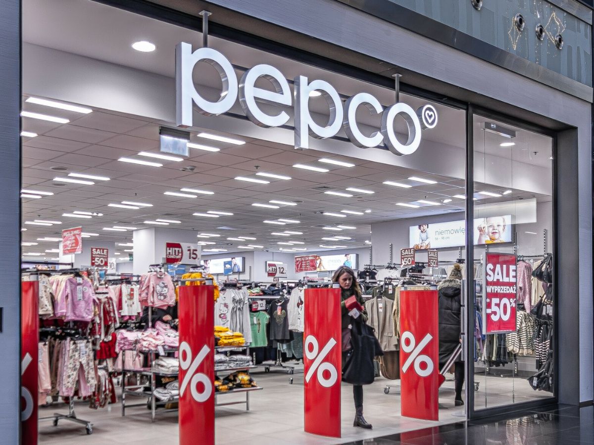 viralowy komplet dresowy z Pepco